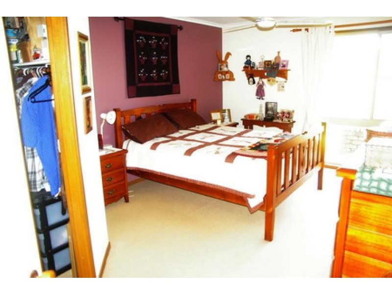 26 Garrawin Court, Clear Mountain QLD 4500