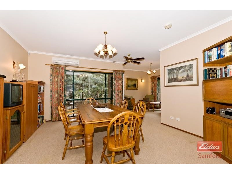 22 Greenwood Crescent, Samford QLD 4520