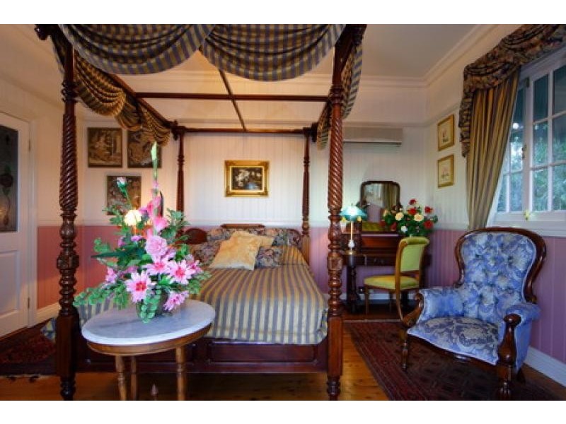 37 Fahey Road, Mount Glorious QLD 4520