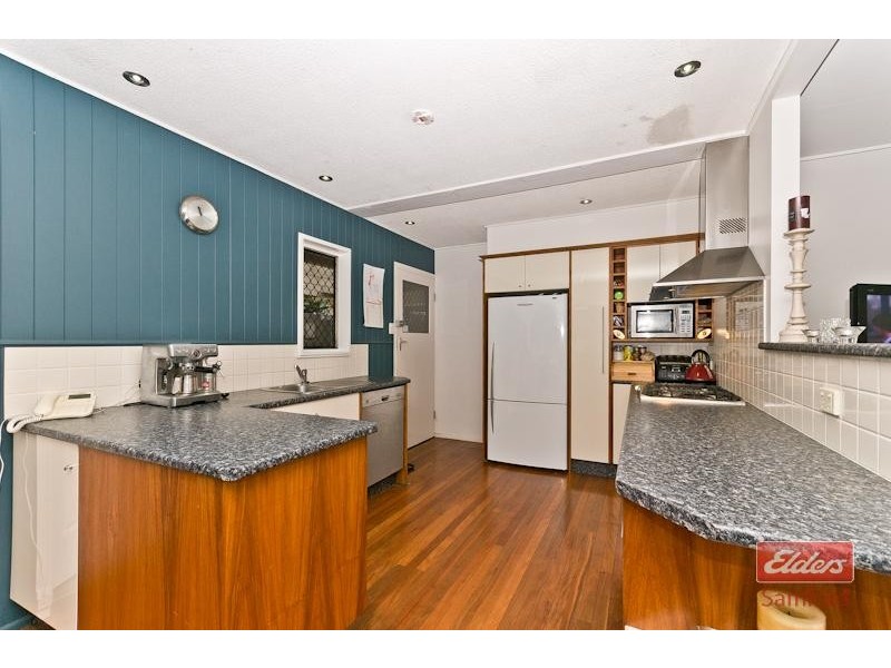 28 Gordon Road, Ferny Hills QLD 4055