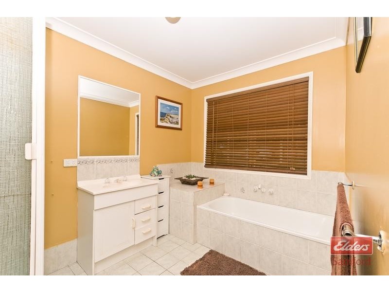 172 Gibbons, Samford QLD 4520