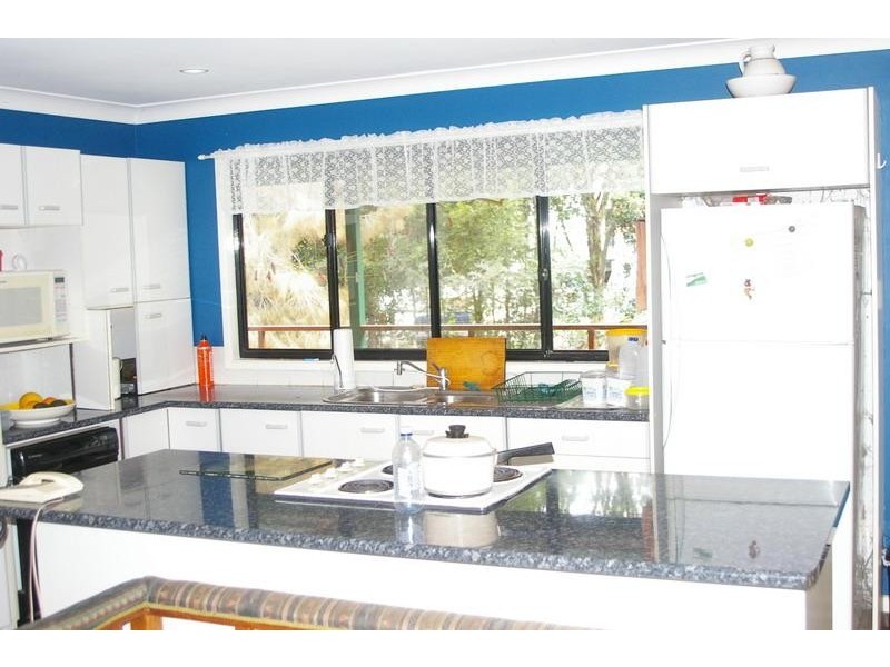 11 Woodview Street,, Samford QLD 4520