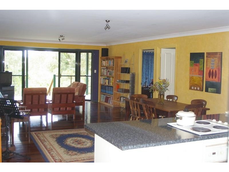 11 Woodview Street,, Samford QLD 4520