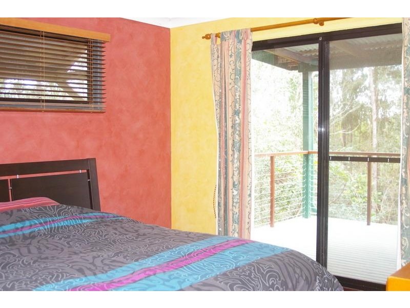 11 Woodview Street,, Samford QLD 4520