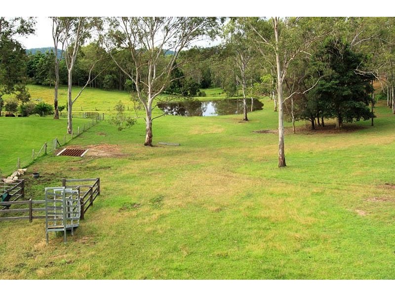 23 Kareela Drive, Samford QLD 4520