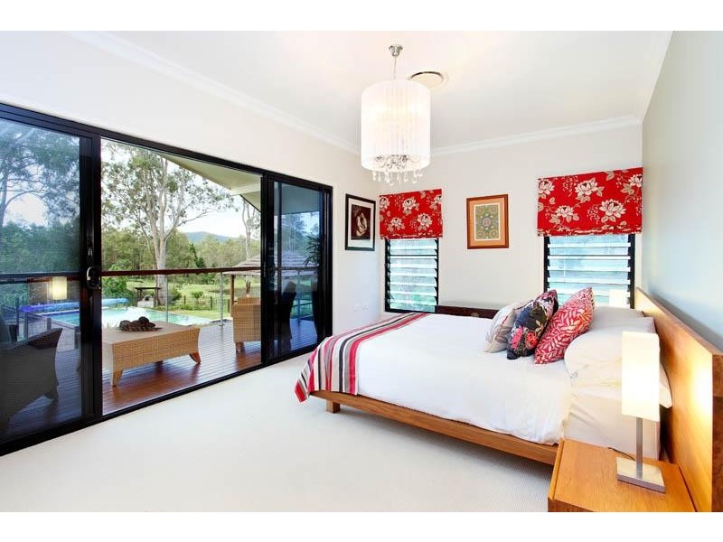 23 Kareela Drive, Samford QLD 4520