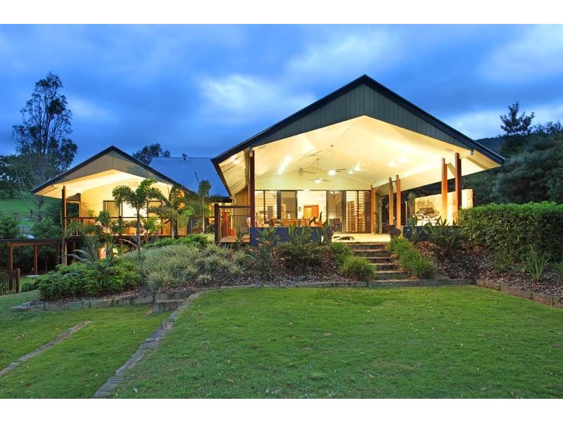 23 Kareela Drive, Samford QLD 4520