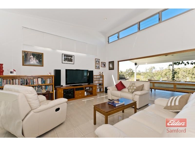9 Maxwell Place, Cashmere QLD 4500