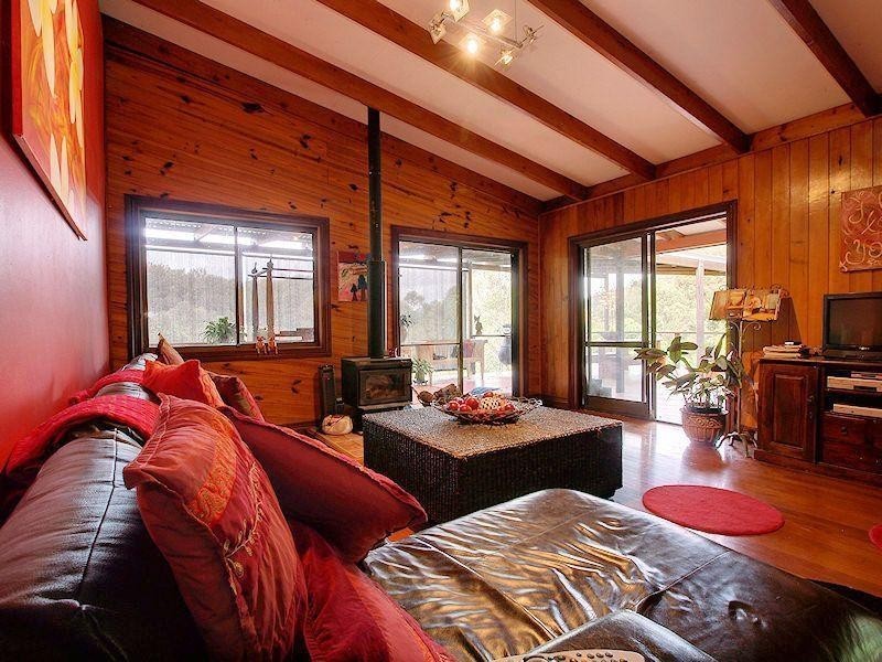 230 Dawson Creek Road, Samford QLD 4520