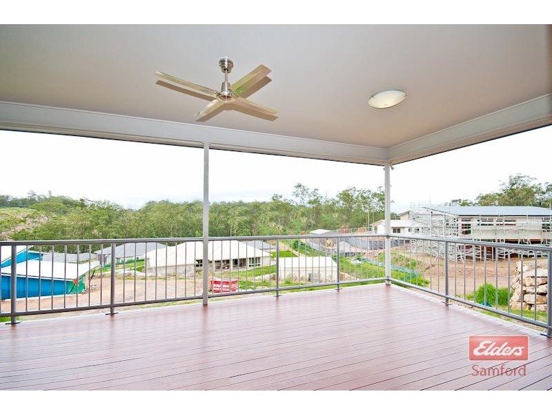 82 Corvus Drive, Cashmere QLD 4500