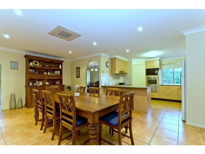 3 Pagewood Court, Samford QLD 4520