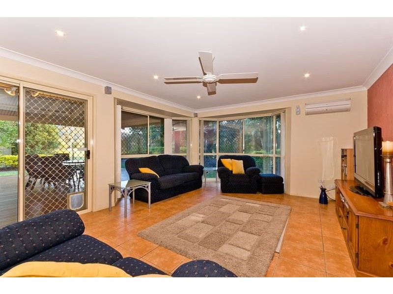 3 Pagewood Court, Samford QLD 4520