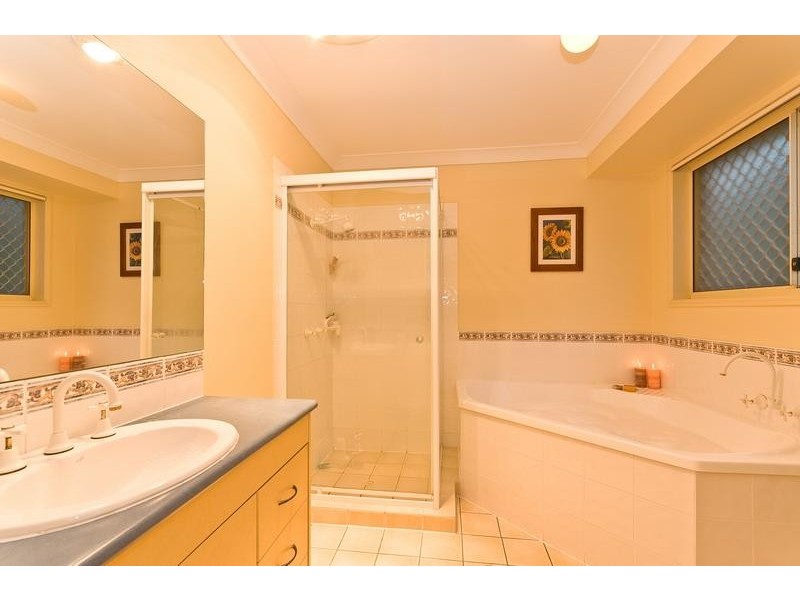 3 Pagewood Court, Samford QLD 4520