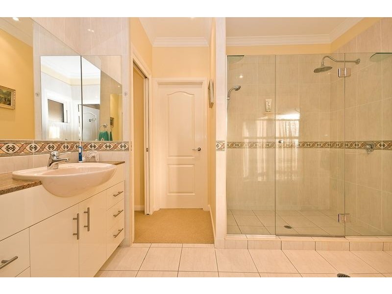 31 Warwick Lane, Samford QLD 4520