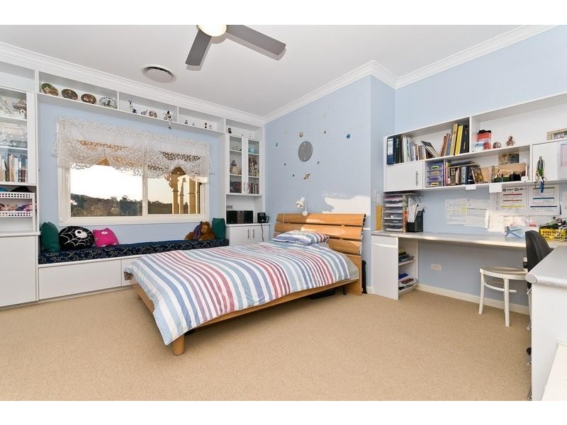 31 Warwick Lane, Samford QLD 4520