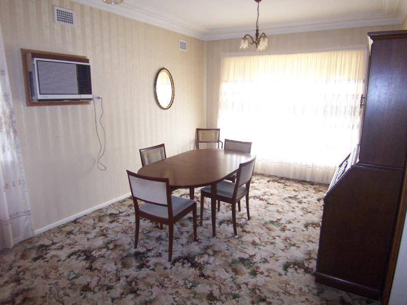 21 CENTENARY ROAD, Merrylands NSW 2160