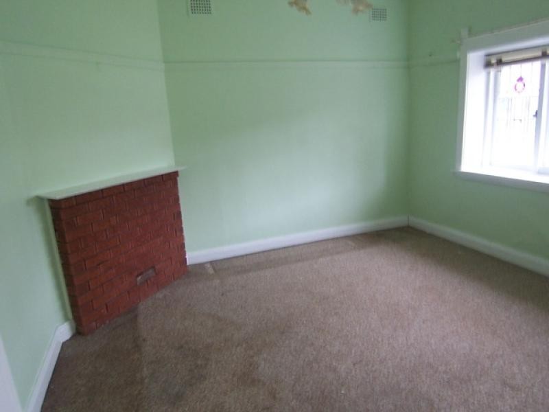 9 CRAWLEY STREET, Merrylands NSW 2160