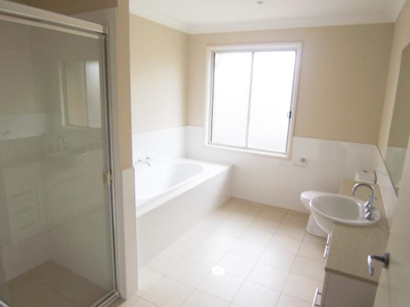 212 DRIFTWAY DRIVE, Pemulwuy NSW 2145