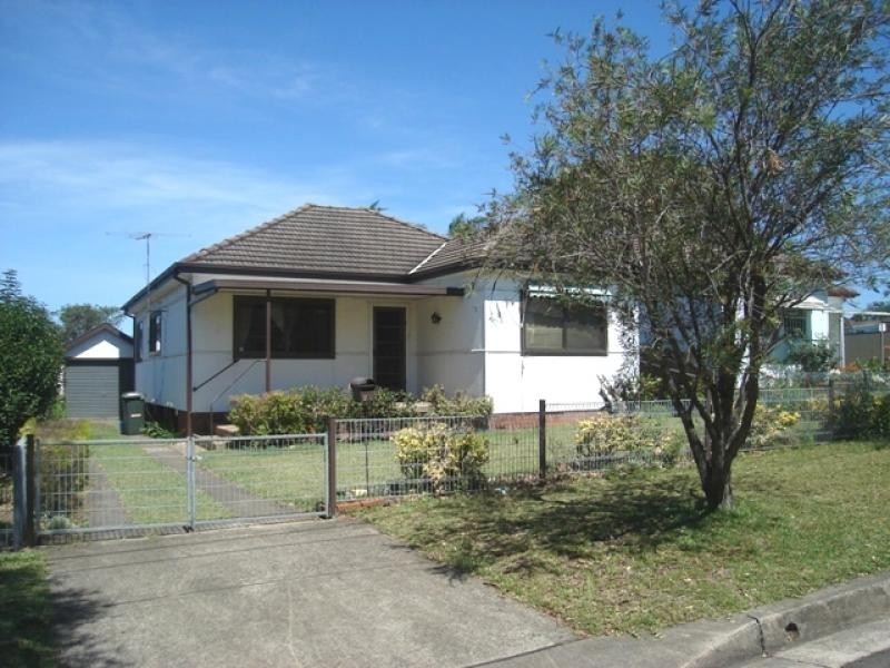 22 MURDOCK STREET, Guildford NSW 2161