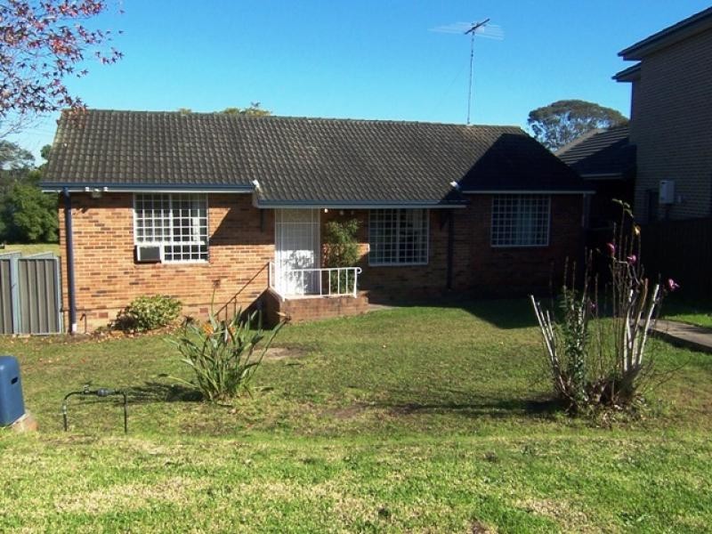 74 GOLLAN AVENUE, Oatlands NSW 2117