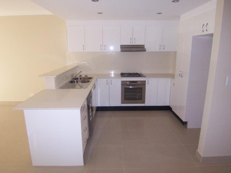 86 HAMPDEN ROAD, South Wentworthville NSW 2145