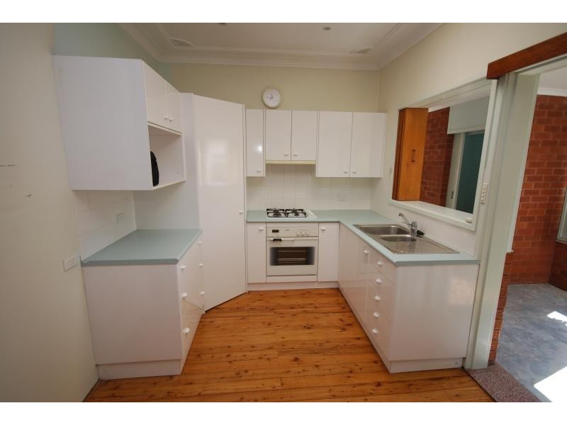 4 BOKHARA CRESCENT, Greystanes NSW 2145