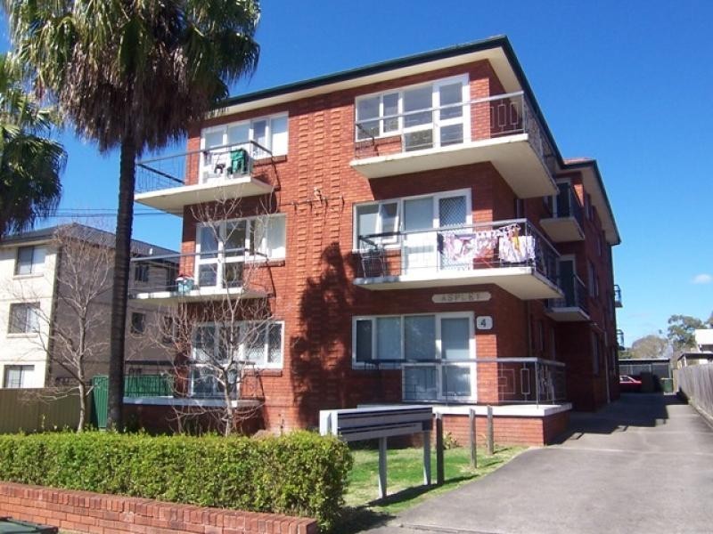 7/4 CALLIOPE STREET, Guildford NSW 2161