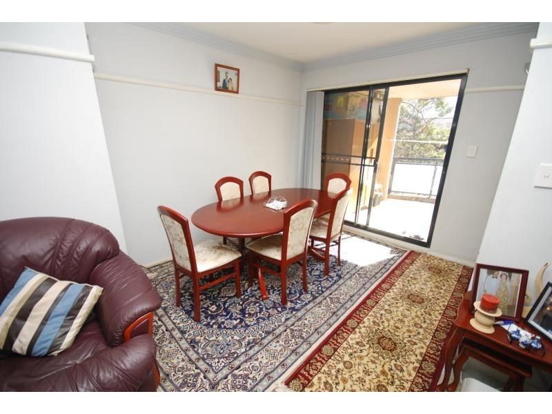 11/27-33 ADDLESTONE ROAD, Merrylands NSW 2160