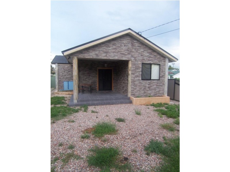 16 WARATAH STREET, Guildford NSW 2161