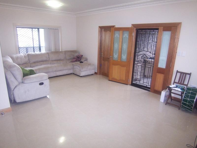 16 WARATAH STREET, Guildford NSW 2161