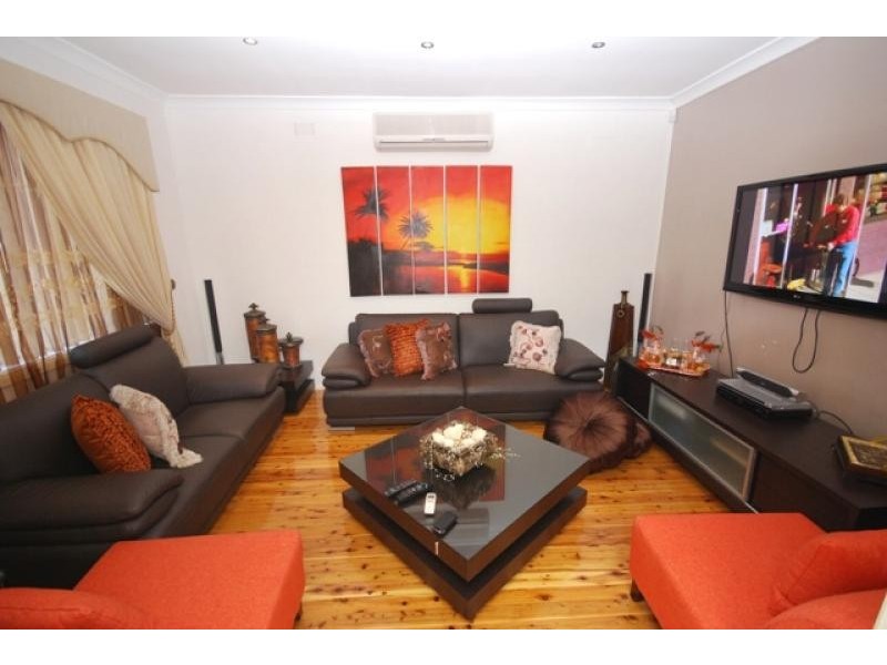 47 Pavesi street, Guildford West NSW 2161