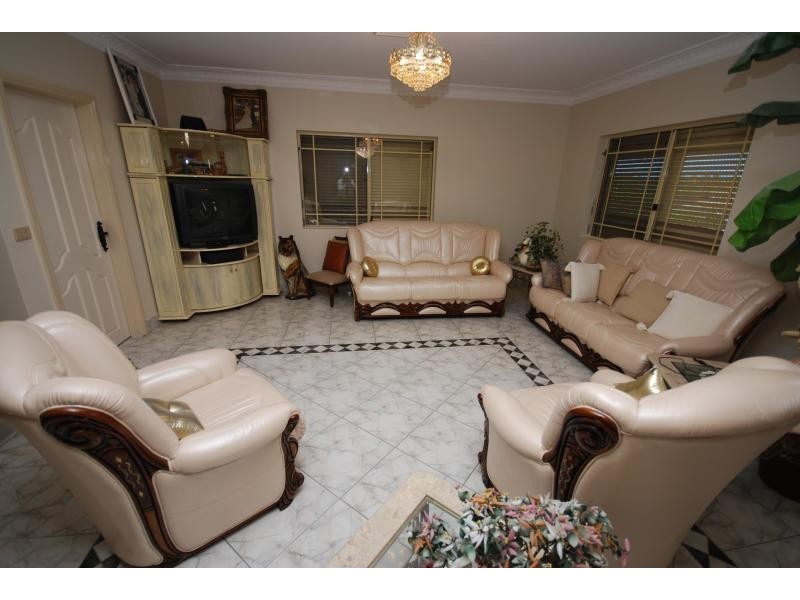 2 CROSS ROAD, Merrylands NSW 2160