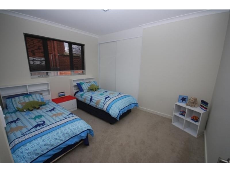 18 fairview street, Guildford NSW 2161