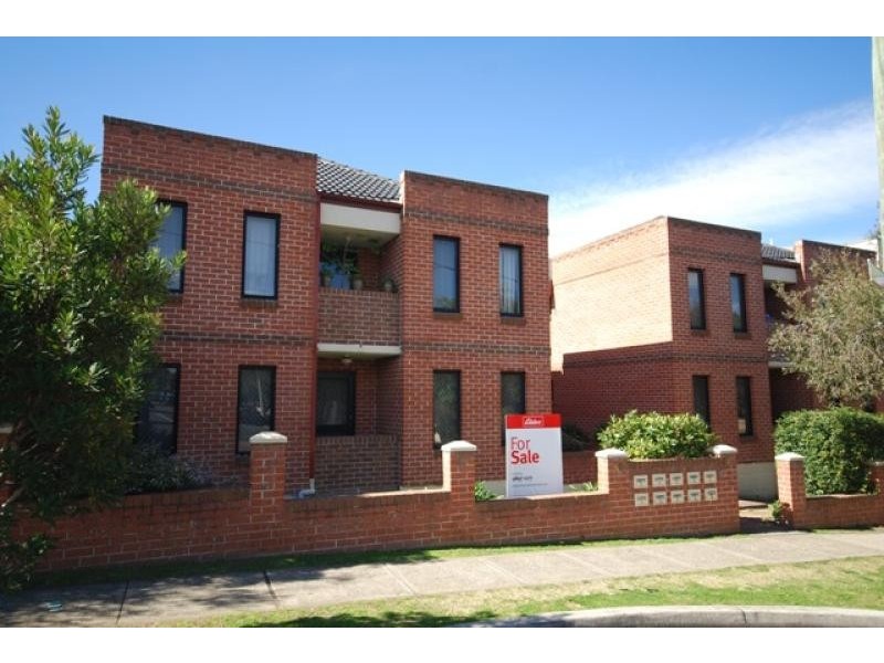 Unit 2/55-57 Marsden Street, Parramatta NSW 2150