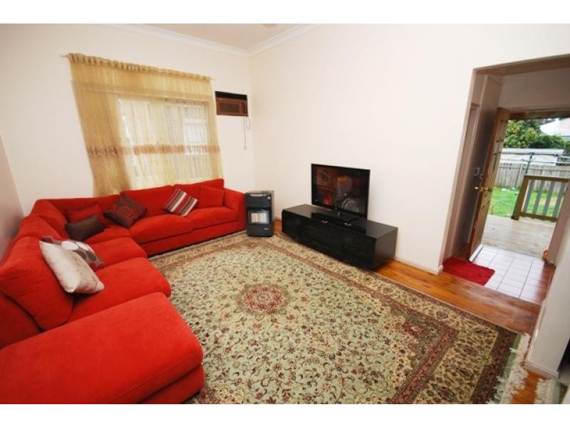 27 Abbott Street, Merrylands NSW 2160