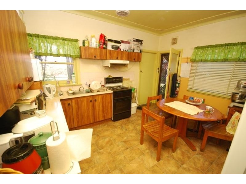 6 Burrabogee Street, Old Toongabbie NSW 2146