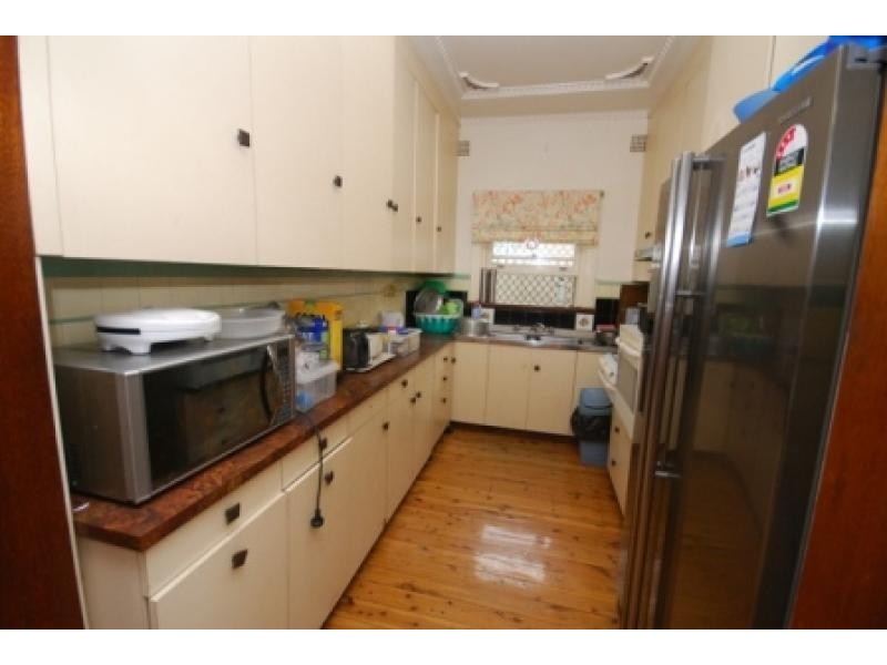 24 Locksley Avenue, Merrylands NSW 2160