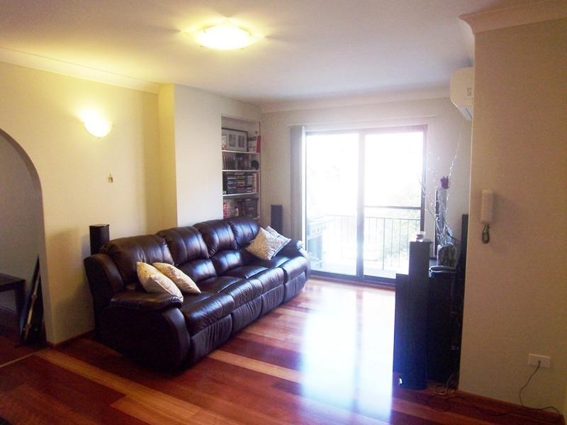 Unit 6/75 Weston street, Harris Park NSW 2150