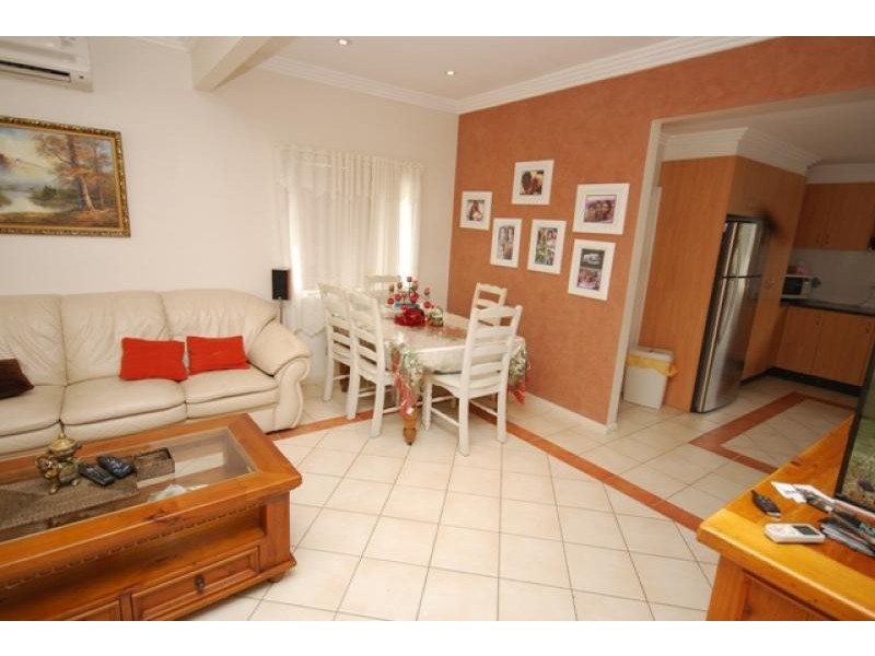 27 Charlotte Street, Merrylands NSW 2160