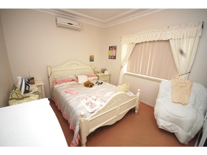 27 Charlotte Street, Merrylands NSW 2160