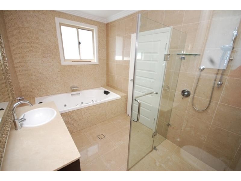 152 Fowler Road, Guildford NSW 2161