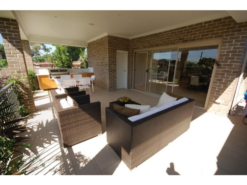 152 Fowler Road, Guildford NSW 2161