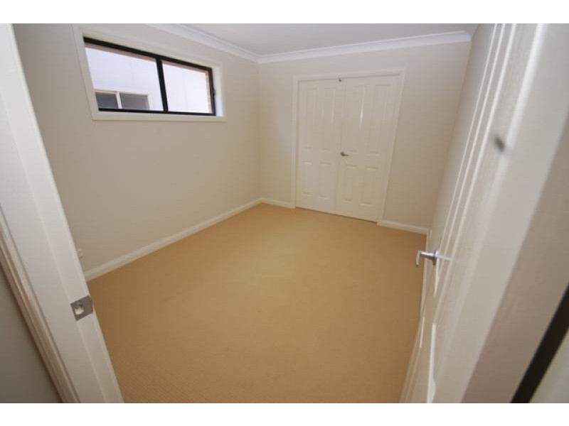 10 BORAGA STREET, Pemulwuy NSW 2145