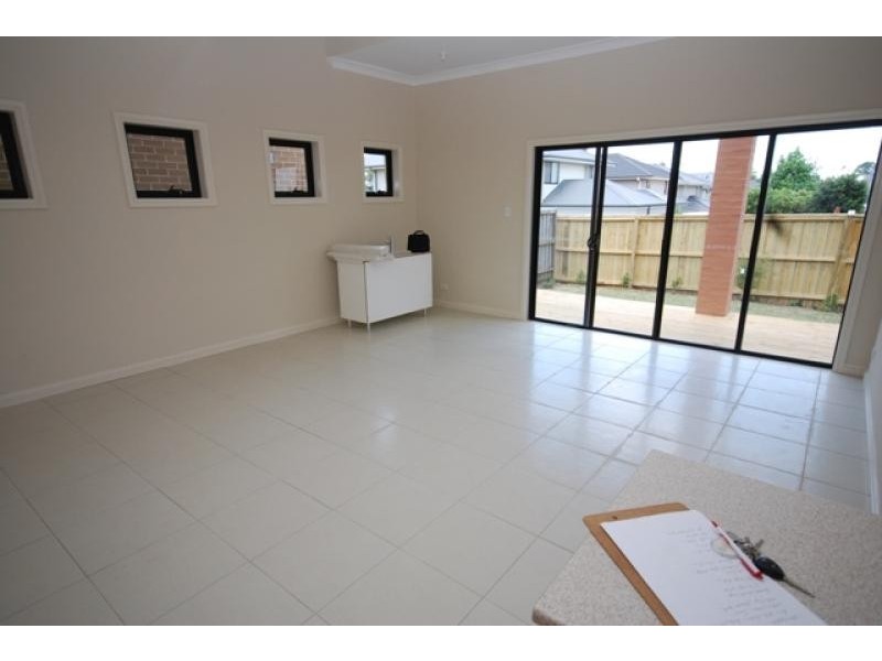 6 TALARA STREET, Pemulwuy NSW 2145