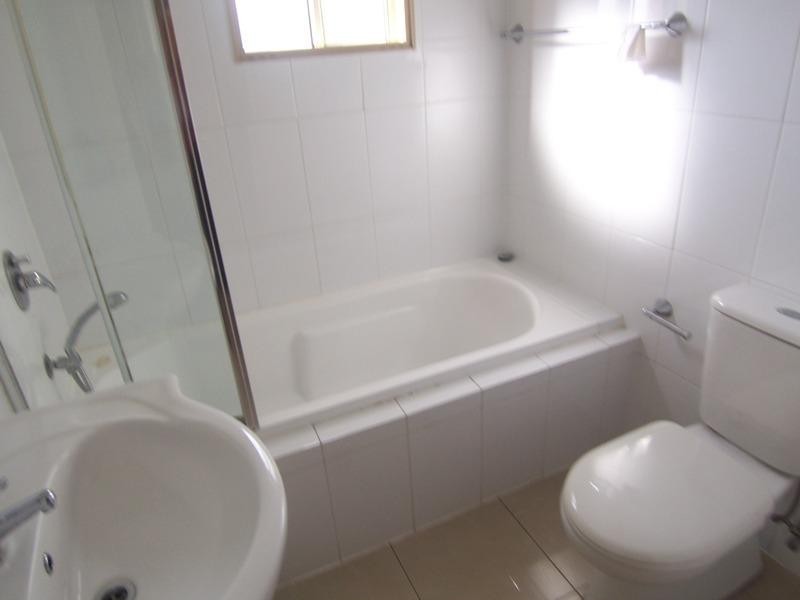 4A Holdsworth Street, Merrylands NSW 2160