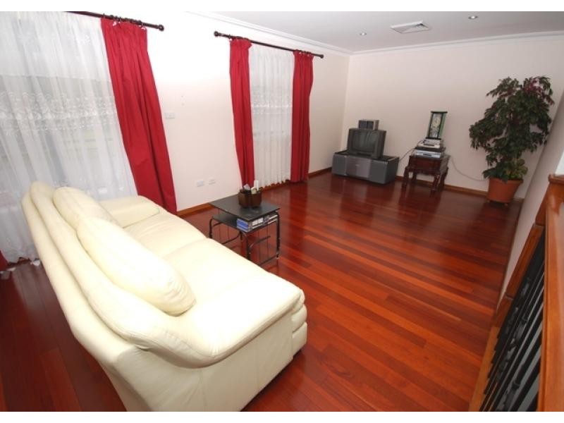 22 MURRAY STREET, Merrylands NSW 2160