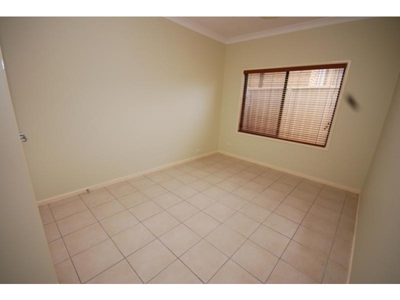 9 Willara Avenue, Merrylands NSW 2160