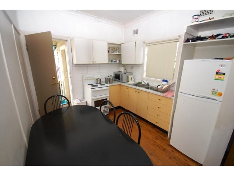 74 desmond Street, Merrylands NSW 2160