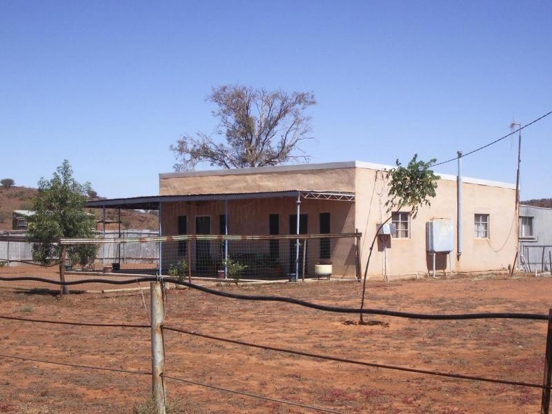 225 Racecourse Road, Broken Hill NSW 2880