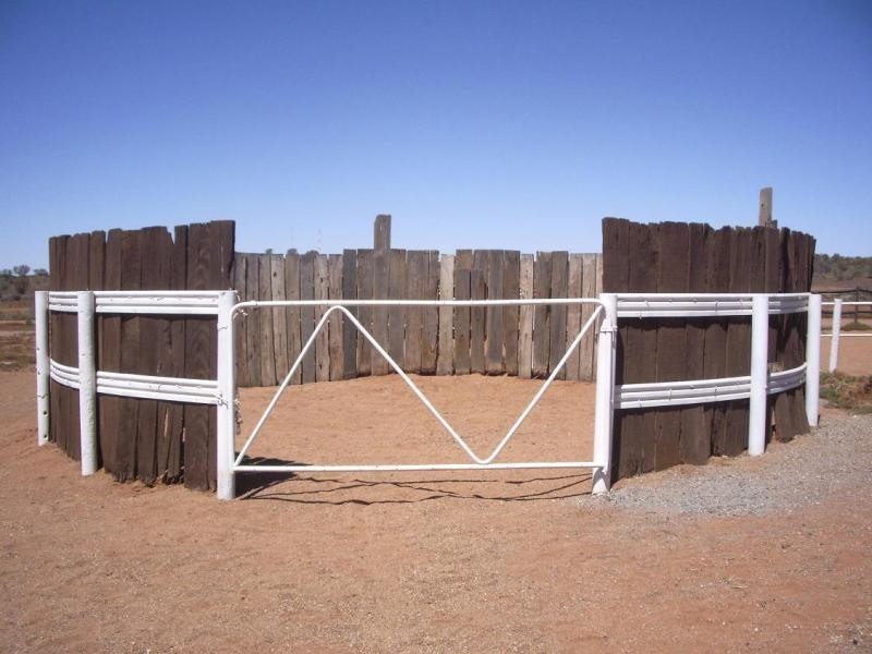 225 Racecourse Road, Broken Hill NSW 2880